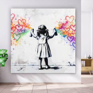 Aluminiumbild gebürstet Graffiti Mädchen sprüht Herzformen an die Wand Quadrat