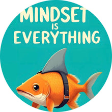 Lade das Bild in den Galerie-Viewer, Aluminiumbild gebürstet Haifisch Mindset is Everything Kreis

