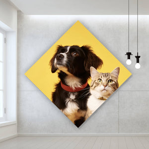 Poster Hund und Katze vor gelbem Hintergrund Raute