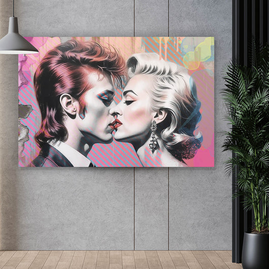 Poster Intensiver Kuss zweier Künstlern mit abstraktem Hintergrund Querformat