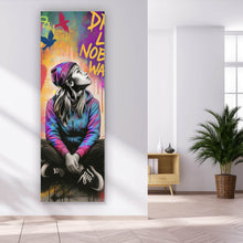 Lade das Bild in den Galerie-Viewer, Leinwandbild Junge Frau vor Graffiti Hintergrund Panorama Hoch
