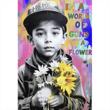 Lade das Bild in den Galerie-Viewer, Aluminiumbild gebürstet Junge mit Blumen vor buntem Hintergrund Hochformat
