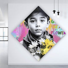 Lade das Bild in den Galerie-Viewer, Leinwandbild Junge mit Blumen vor buntem Hintergrund Raute
