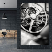 Lade das Bild in den Galerie-Viewer, Poster Klassisches Lenkrad und Armaturenbrett eines Oldtimers Hochformat
