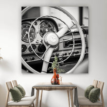 Lade das Bild in den Galerie-Viewer, Leinwandbild Klassisches Lenkrad und Armaturenbrett eines Oldtimers Quadrat
