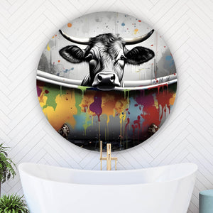 Aluminiumbild gebürstet Kuh in bunter Badewanne Kreis