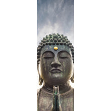 Lade das Bild in den Galerie-Viewer, Poster Majestätische Buddha-Statue vor strahlendem Himmel Panorama Hoch
