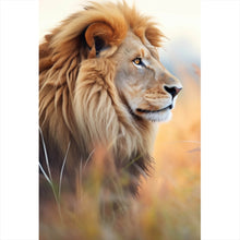 Lade das Bild in den Galerie-Viewer, Leinwandbild Majestätischer Löwe in natürlicher Umgebung Hochformat
