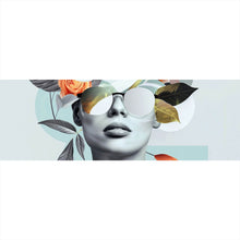 Lade das Bild in den Galerie-Viewer, Leinwandbild Modernes  Porträt mit Blumenarrangement Panorama
