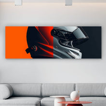 Lade das Bild in den Galerie-Viewer, Aluminiumbild Modernes Rennfahrer Porträt Panorama
