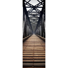 Lade das Bild in den Galerie-Viewer, Spannrahmenbild Mystische Stahlbrücke in die Ferne Panorama Hoch

