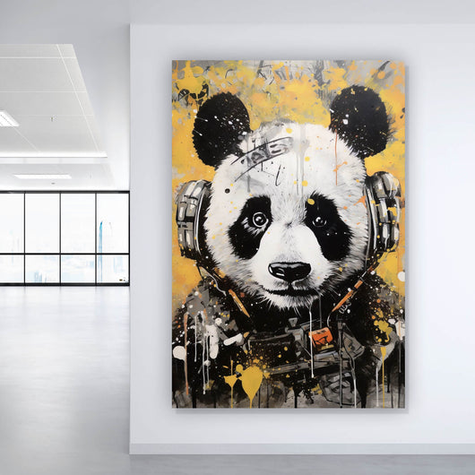 Poster Panda musikalisch mit Kopfhörern Hochformat
