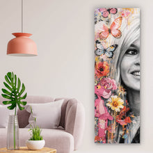 Lade das Bild in den Galerie-Viewer, Leinwandbild Pop Art Collage mit Schmetterlingen Panorama Hoch
