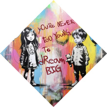 Lade das Bild in den Galerie-Viewer, Leinwandbild Pop Art Kinder mit Ballons you are never too young Raute
