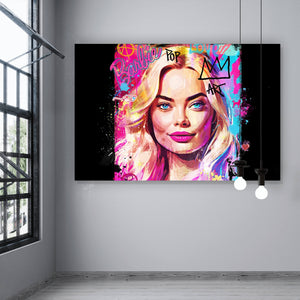 Poster Porträt einer blonden Frau mit urbanen Graffiti Elementen Querformat