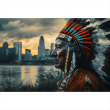 Lade das Bild in den Galerie-Viewer, Leinwandbild Porträt eines Indianers vor moderner Skyline Querformat
