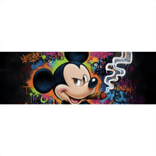 Lade das Bild in den Galerie-Viewer, Spannrahmenbild Rauchende Maus auf Graffitiwand Panorama
