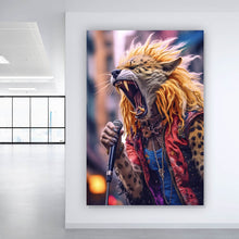 Lade das Bild in den Galerie-Viewer, Poster Rockiger Leopard der singt Hochformat
