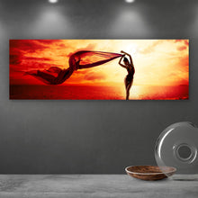 Lade das Bild in den Galerie-Viewer, Aluminiumbild gebürstet Romantischer Sonnenuntergang am Strand Panorama
