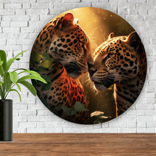 Lade das Bild in den Galerie-Viewer, Aluminiumbild Romantisches Leoparden Paar Kreis
