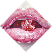 Lade das Bild in den Galerie-Viewer, Poster Rosa Lippen mit Früchten Raute
