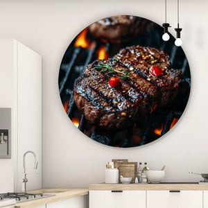 Aluminiumbild gebürstet Saftiges Steak Grill Genuss Kreis
