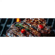Lade das Bild in den Galerie-Viewer, Poster Saftiges Steak Grill Genuss Panorama
