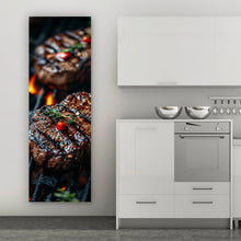 Lade das Bild in den Galerie-Viewer, Spannrahmenbild Saftiges Steak Grill Genuss Panorama Hoch
