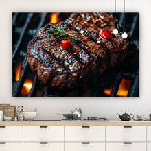 Lade das Bild in den Galerie-Viewer, Aluminiumbild Saftiges Steak Grill Genuss Querformat

