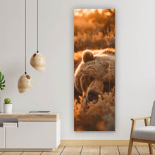 Lade das Bild in den Galerie-Viewer, Leinwandbild Schlafender Bär im Sonnenlicht Panorama Hoch
