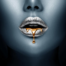 Lade das Bild in den Galerie-Viewer, Poster Silberne Lippen Quadrat
