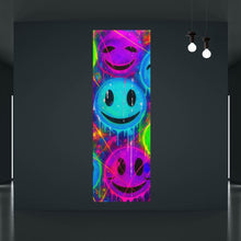Lade das Bild in den Galerie-Viewer, Aluminiumbild gebürstet Smileys in Neon Farben Panorama Hoch
