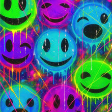 Lade das Bild in den Galerie-Viewer, Aluminiumbild Smileys in Neon Farben Quadrat
