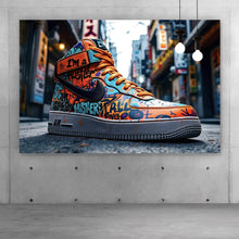 Lade das Bild in den Galerie-Viewer, Aluminiumbild gebürstet Sneaker Streetart Querformat
