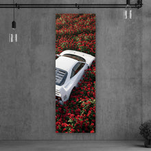 Lade das Bild in den Galerie-Viewer, Poster Sportwagen in Rosenmeer Panorama Hoch
