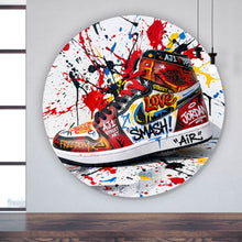 Lade das Bild in den Galerie-Viewer, Aluminiumbild gebürstet Street Art Sneaker mit auffälligem Graffiti Kreis
