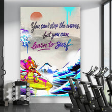 Lade das Bild in den Galerie-Viewer, Leinwandbild Surfer Cartoon mit Motivationsspruch Hochformat
