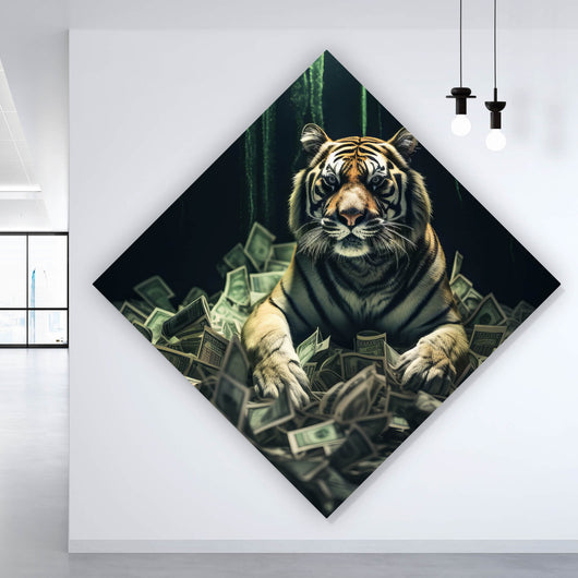 Acrylglasbild Tiger thront auf Geldscheinen Raute