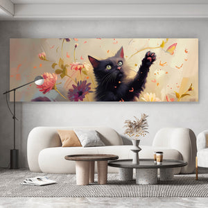 Aluminiumbild Verspielte Katze zwischen Blumen Panorama