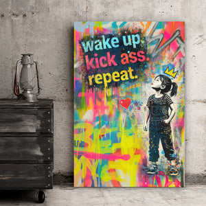 Aluminiumbild Wake up kick ass repeat Pop Art Hochformat