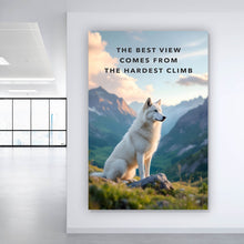 Lade das Bild in den Galerie-Viewer, Aluminiumbild Wolf majestätisch mit Berglandschaft Hochformat

