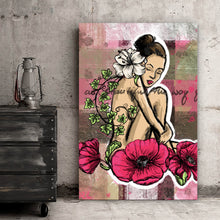 Lade das Bild in den Galerie-Viewer, Poster Abstrakte Schönheit auf Blüten Hochformat
