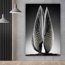Lade das Bild in den Galerie-Viewer, Aluminiumbild Abstrakte Skulptur geöffnete Muschel Hochformat
