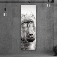 Lade das Bild in den Galerie-Viewer, Poster Affe im Regen Panorama Hoch
