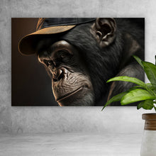 Lade das Bild in den Galerie-Viewer, Aluminiumbild gebürstet Affe mit Kappe Digital Art Querformat
