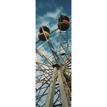 Lade das Bild in den Galerie-Viewer, Aluminiumbild gebürstet Altes Riesenrad über blauem Himmel Panorama Hoch
