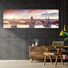 Lade das Bild in den Galerie-Viewer, Aluminiumbild Atemberaubende Karlsbrücke in Prag Panorama
