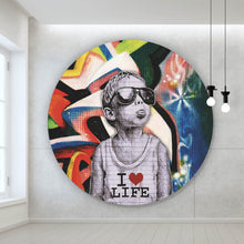Lade das Bild in den Galerie-Viewer, Aluminiumbild Banksy - Junge i love life Kreis
