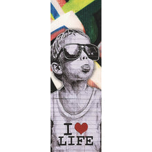 Lade das Bild in den Galerie-Viewer, Acrylglasbild Banksy - Junge i love life Panorama Hoch
