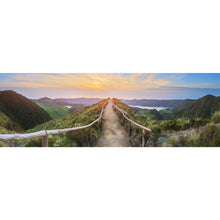 Lade das Bild in den Galerie-Viewer, Aluminiumbild Berglandschaft mit Wanderweg Portugal Panorama

